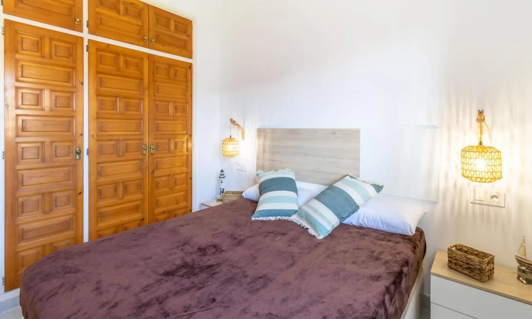 Apartment Grifeu 18 Apartamento Con Terraza Y Vistas Llanca Spain